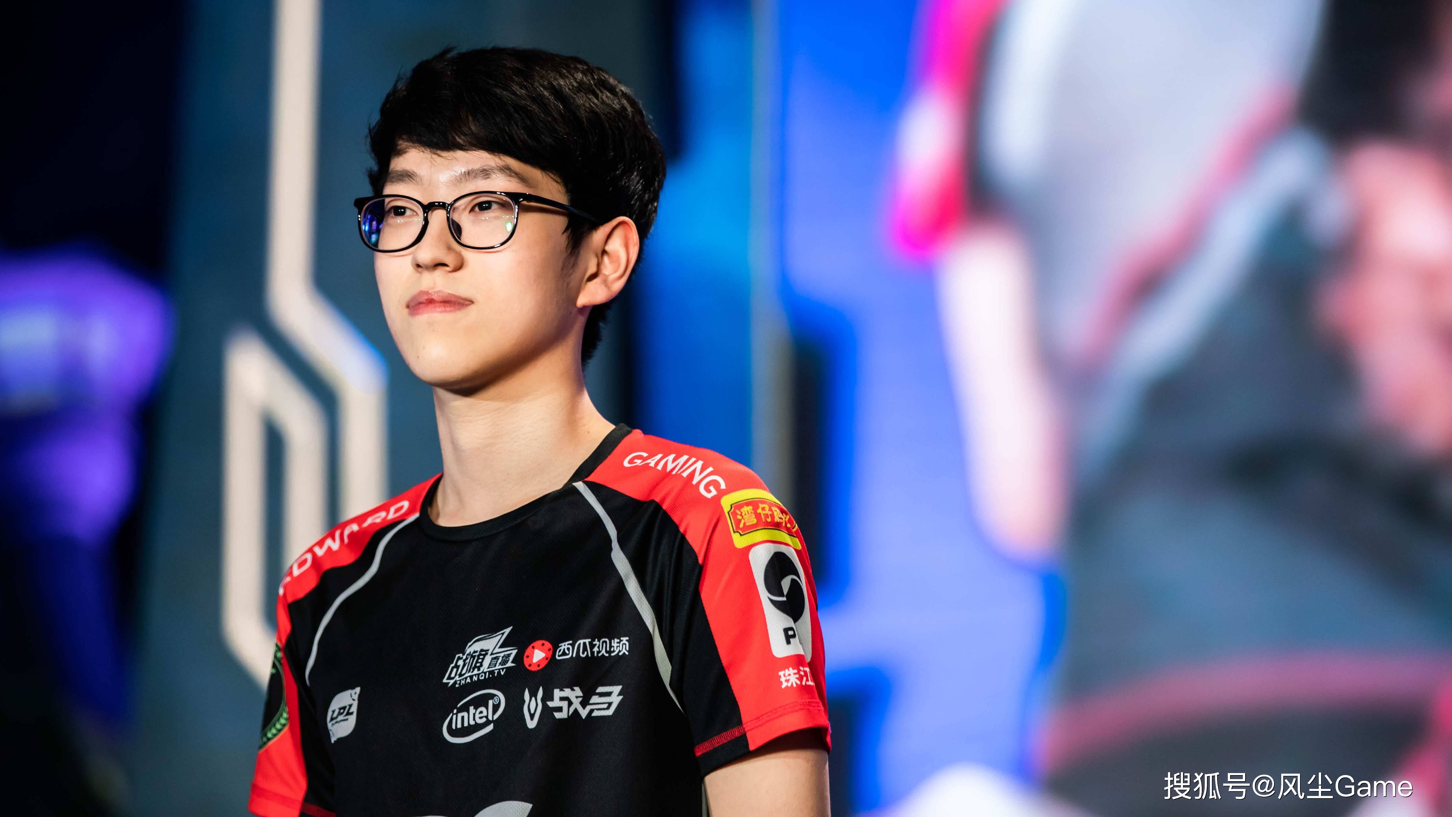 EDG鏖战DRX,Doinb完成史诗逆转鏖战多局2025世界赛,技惊四座的简单介绍 EDG鏖战DRX,Doinb完成史诗逆转鏖战多局2025世界赛,技惊四座的简单介绍